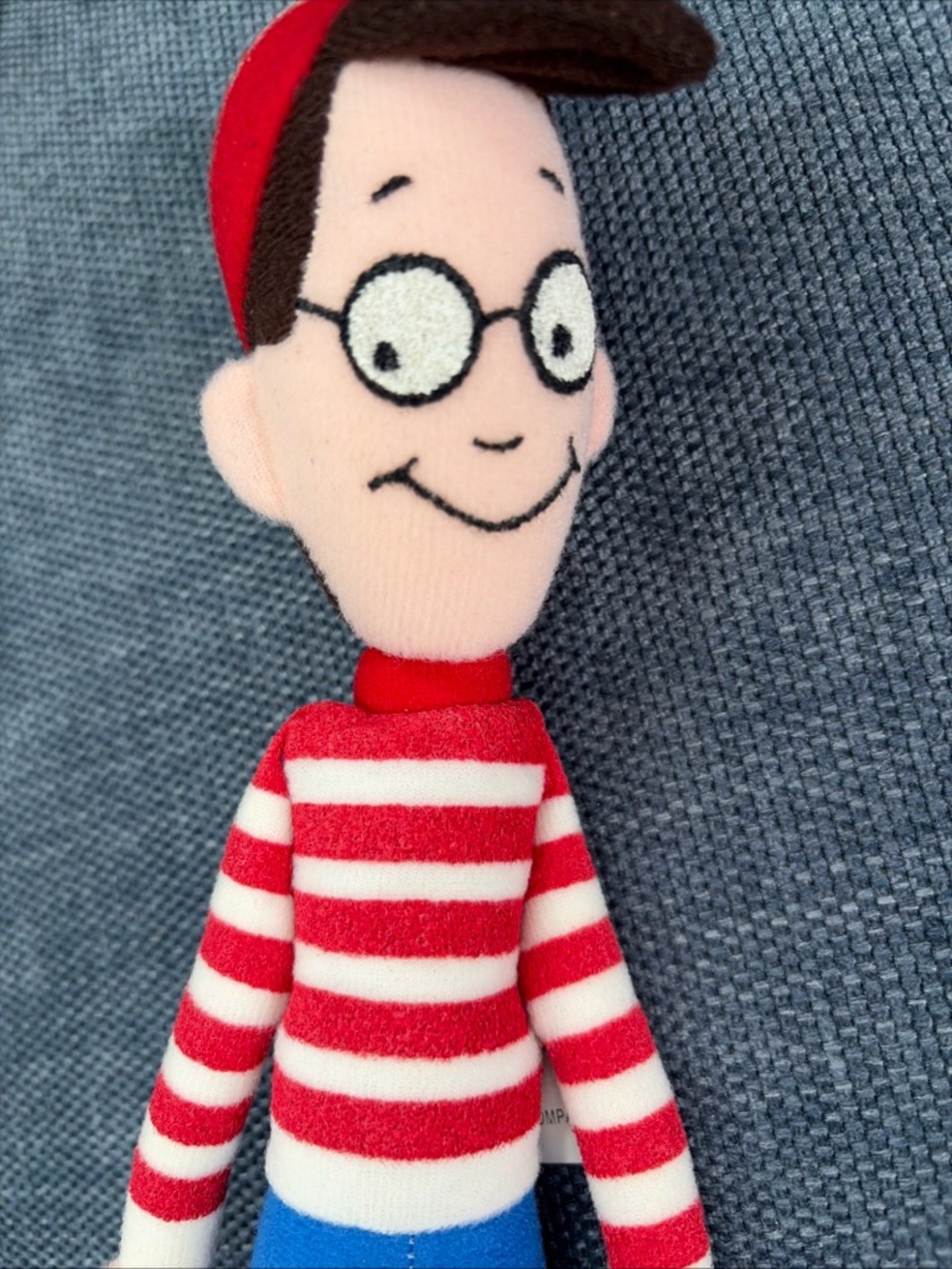 Where's Waldo Quaker Oats 1997 Plush 11" with 5.5” Woof Dog - Picture 5 of 10